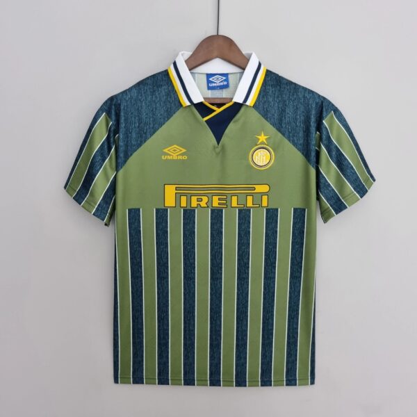 Inter Milan 1995-1996 away shirt
