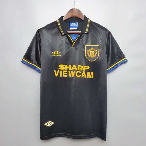 Manchester United 1994-1995 away shirt