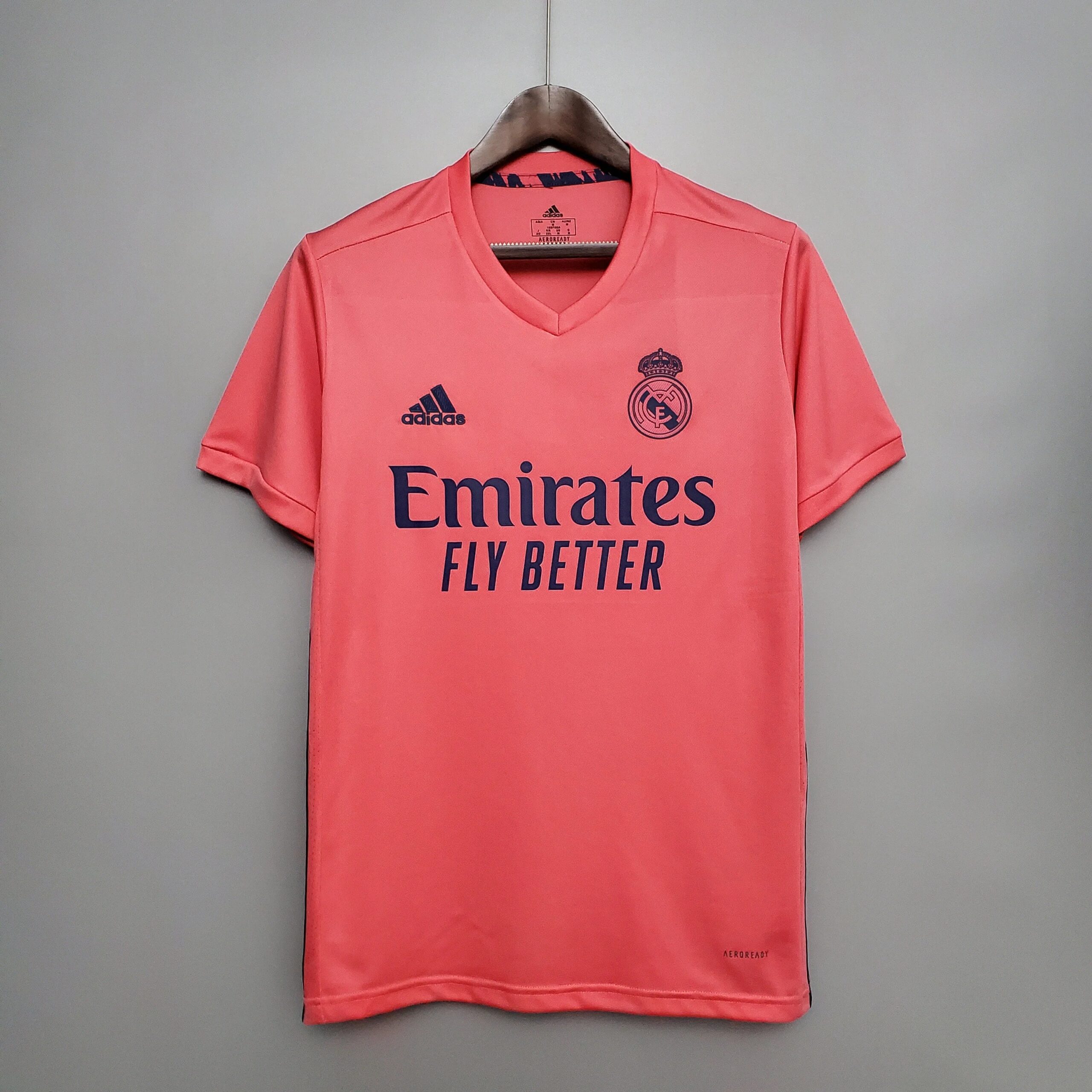 皇家马德里-2020-2021-客场球衣-3-scaled-1.jpg Real Madrid 2020-2021 away shirt - Image 1